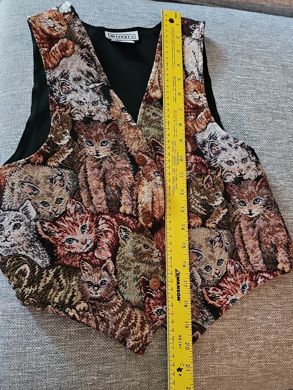 Mirrors Cat Tapestry Vest (Girls) - Picture 3 of 6